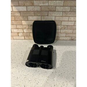 NIKON 9x25 Travelite 5.6° 608279 Compact Black Binoculars with Case. Good Condit